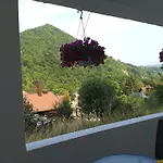 Emma Apartman *