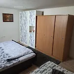 Emma * Visoko